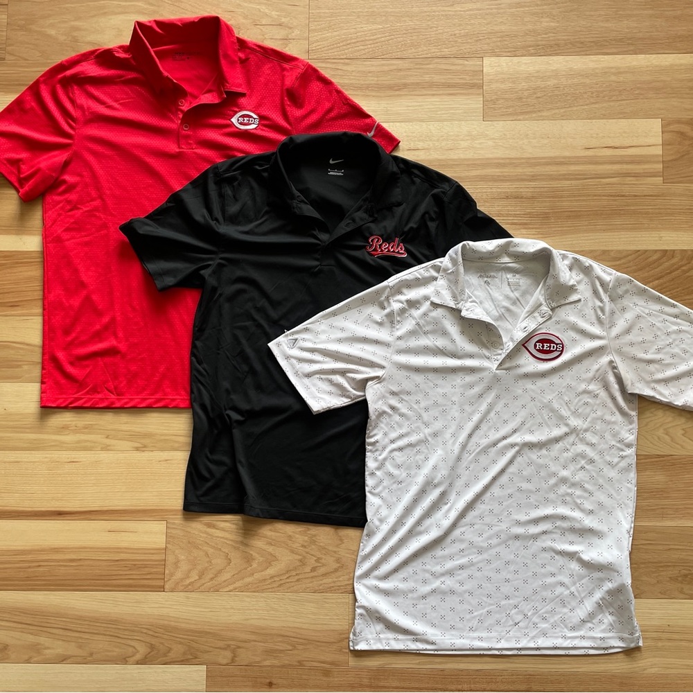 Cincinnati Reds Men’s Polos - Size Medium - Selling as a pack!